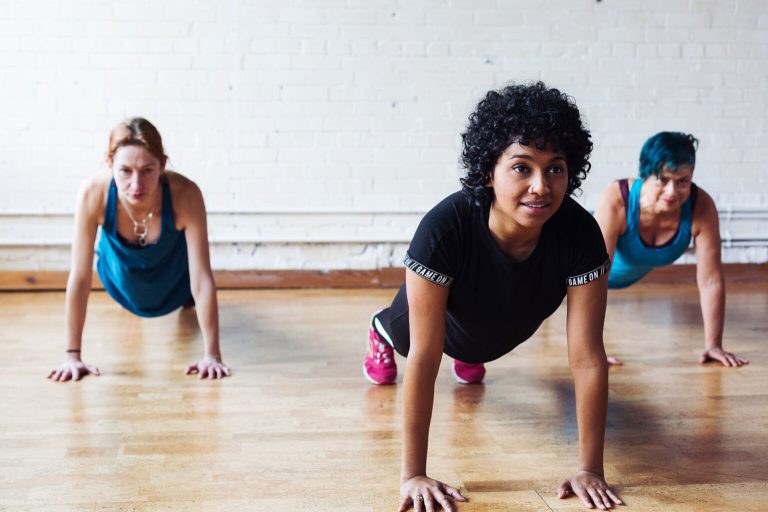 strong-women-planking_web-1536x1023